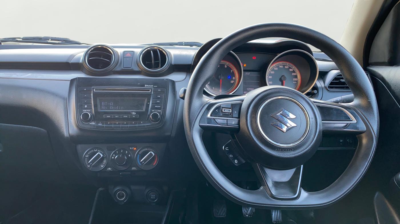 2018 Maruti Swift VXI, Petrol, Manual, 72,115 km, Steering Wheel Close Up