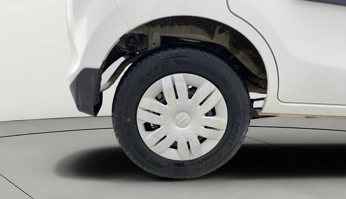 2016 Maruti Alto 800 LXI, Petrol, Manual, 38,902 km, Right Rear Wheel