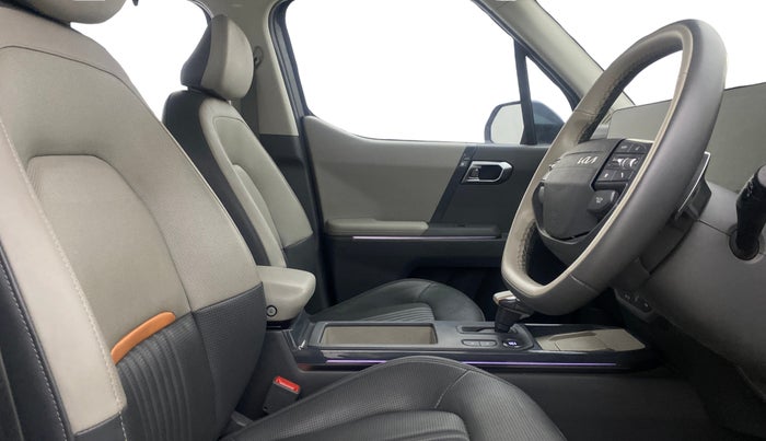 2025 KIA SYROS HTX Plus (O) 1.5 Diesel 6AT, Diesel, Automatic, 10,310 km, Right Side Front Door Cabin