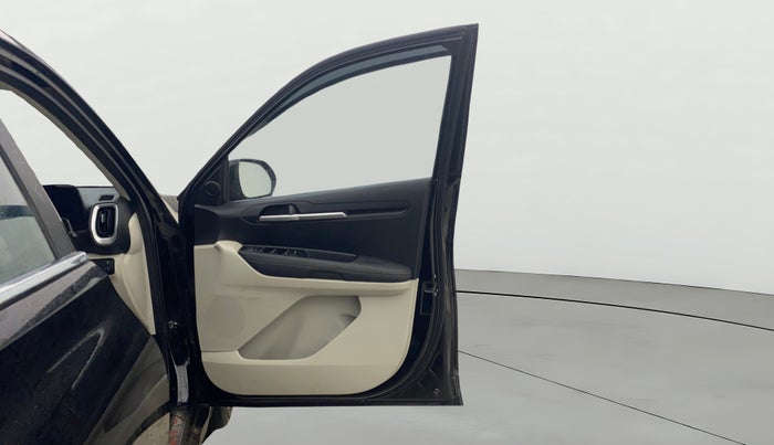 2023 KIA SONET HTX 1.5 DIESEL MT, Diesel, Manual, 18,163 km, RHS Front Door