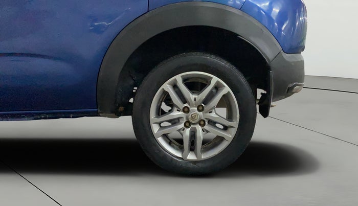 2019 Renault TRIBER RXZ, Petrol, Manual, 83,002 km, Left Rear Wheel