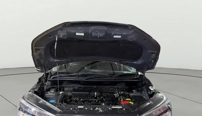 2019 Maruti XL6 ZETA AT, Petrol, Automatic, 62,039 km, Open Bonet