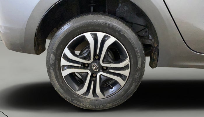 2022 Tata TIGOR XZ PLUS CNG, CNG, Manual, 70,473 km, Right Rear Wheel