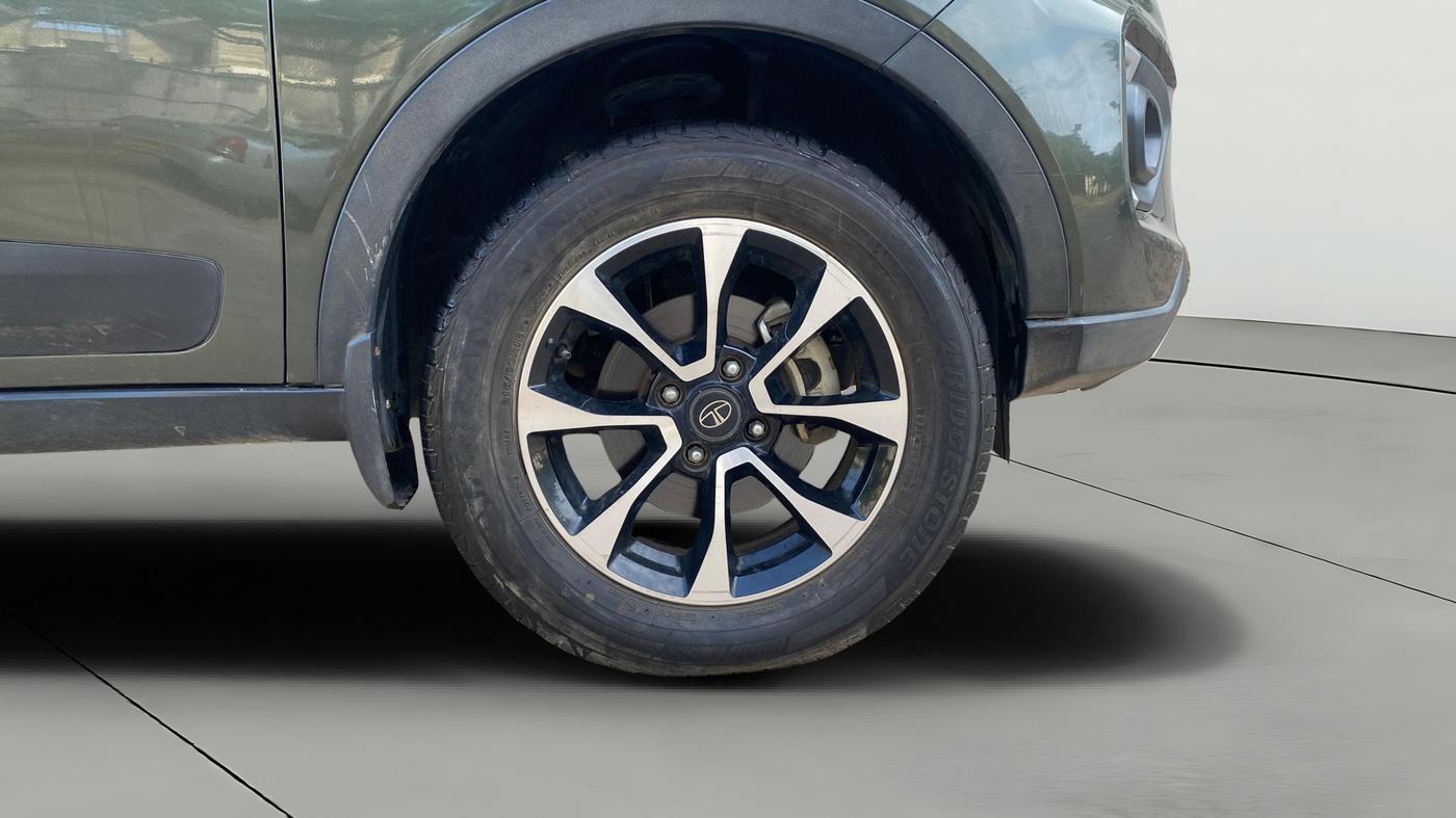 2022 Tata NEXON XZ PLUS PETROL, Petrol, Manual, 92,485 km, Right Front Wheel