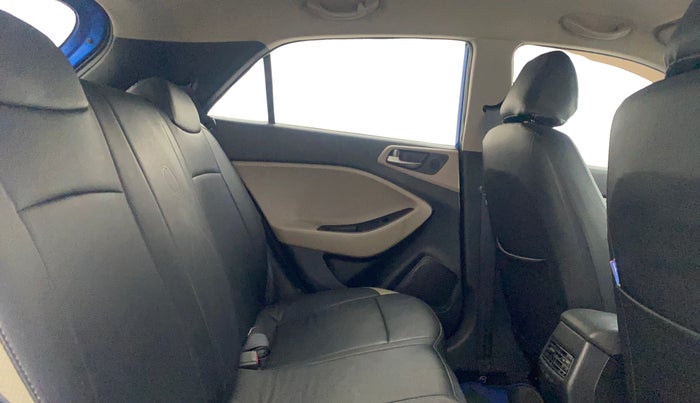 2017 Hyundai Elite i20 SPORTZ 1.2, Petrol, Manual, 32,430 km, Right Side Rear Door Cabin