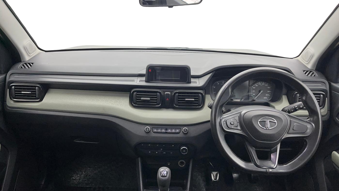 2021 Tata PUNCH ADVENTURE MT, Petrol, Manual, 38,816 km, Dashboard