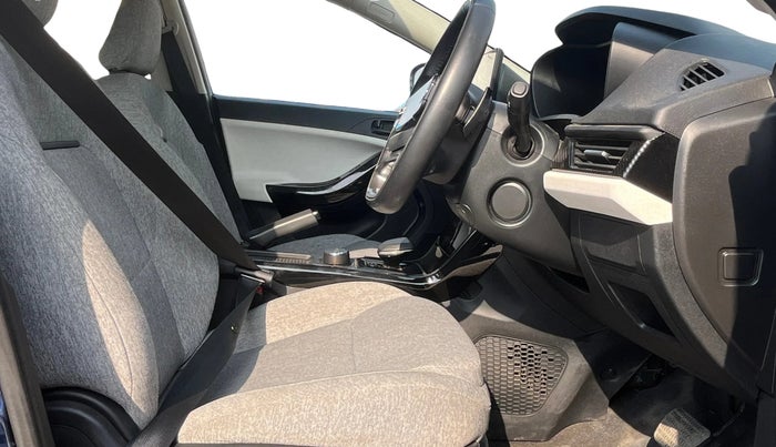 2024 Tata Curvv Creative 1.2 Petrol 7DCA, Petrol, Automatic, 18,099 km, Right Side Front Door Cabin