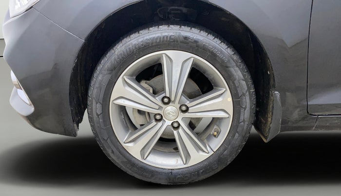 2018 Hyundai Verna 1.6 VTVT SX, Petrol, Manual, 86,191 km, Left Front Wheel