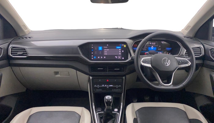 2022 Volkswagen TAIGUN TOPLINE 1.0 TSI MT, Petrol, Manual, 43,385 km, Dashboard