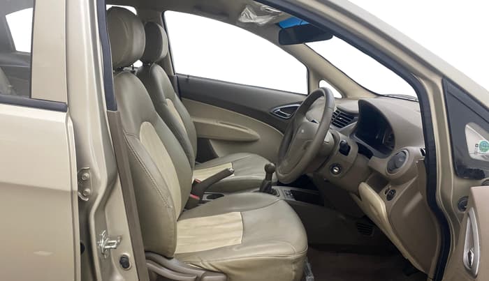 2013 Chevrolet Sail 1.2 LS ABS, Petrol, Manual, 29,743 km, Right Side Front Door Cabin