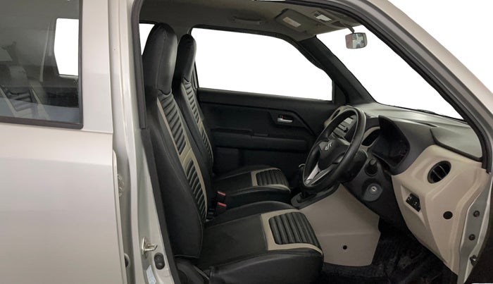 2023 Maruti New Wagon-R VXI CNG 1.0, CNG, Manual, 48,555 km, Right Side Front Door Cabin