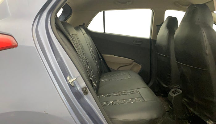 2015 Hyundai Grand i10 MAGNA 1.2 KAPPA VTVT, Petrol, Manual, 49,085 km, Right Side Rear Door Cabin