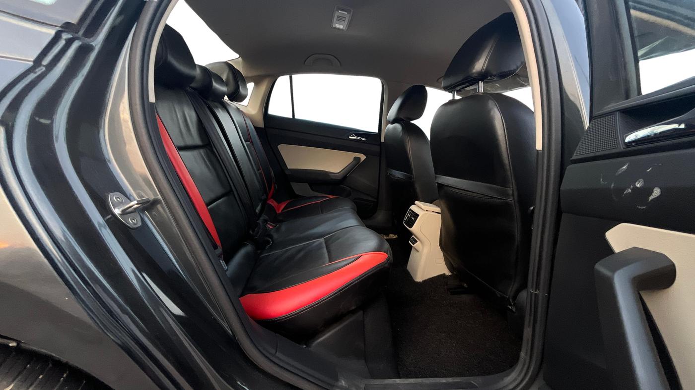 2023 Skoda SLAVIA Ambition 1.5L TSI, Petrol, Manual, 25,954 km, Right Side Rear Door Cabin