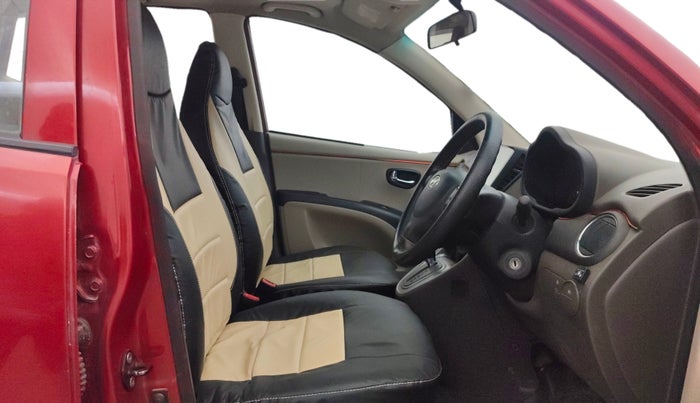 2012 Hyundai i10 ASTA 1.2 AT SUNROOF, CNG, Automatic, 1,17,801 km, Right Side Front Door Cabin