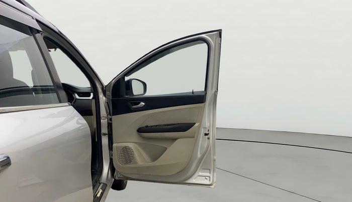 2021 Renault TRIBER RXZ AMT, Petrol, Automatic, 40,183 km, RHS Front Door