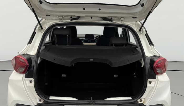 2023 Tata PUNCH CREATIVE  MT, Petrol, Manual, 15,089 km, Boot Open Zoomed View