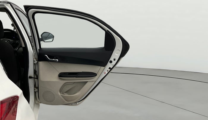 2022 Tata Tiago XZ PLUS CNG, CNG, Manual, 30,379 km, RHS Rear Door