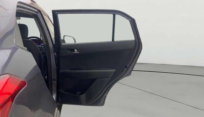 2016 Hyundai Creta SX PLUS 1.6 PETROL, Petrol, Manual, 72,881 km, RHS Rear Door