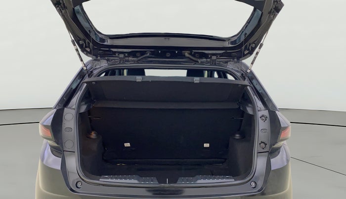 2023 Tata ALTROZ XZ PLUS DIESEL DARK EDITION, Diesel, Manual, 25,451 km, Boot Open Zoomed View