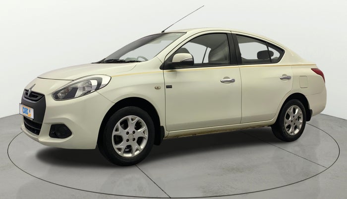 2014 Renault Scala RXL DIESEL, Diesel, Manual, 1,15,385 km, Left Front Diagonal