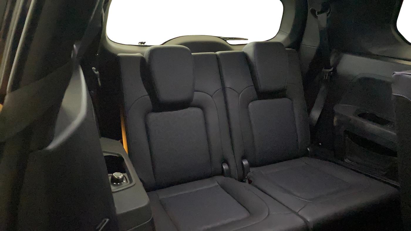 2022 Tata Safari XZA PLUS DARK EDITION, Diesel, Automatic, 35,053 km, Third Seat Row ( optional )