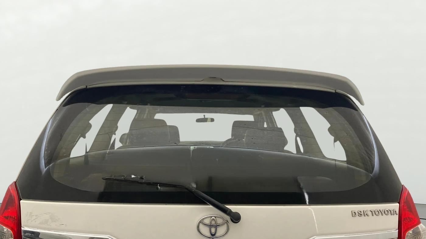 2015 Toyota Innova 2.5 VX 8 STR, Diesel, Manual, 55,485 km, Rear Windshield