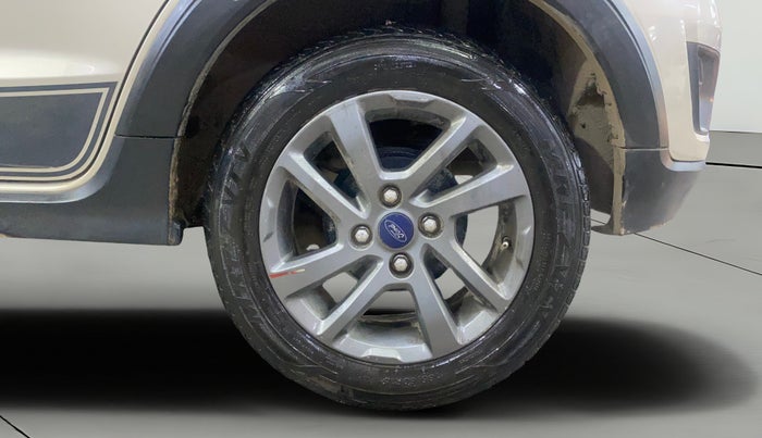 2018 Ford FREESTYLE TITANIUM PLUS 1.2 PETROL, Petrol, Manual, 44,783 km, Left Rear Wheel