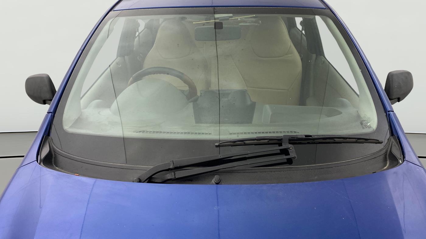 2016 Datsun Go Plus A, Petrol, Manual, 70,236 km, Front Windshield