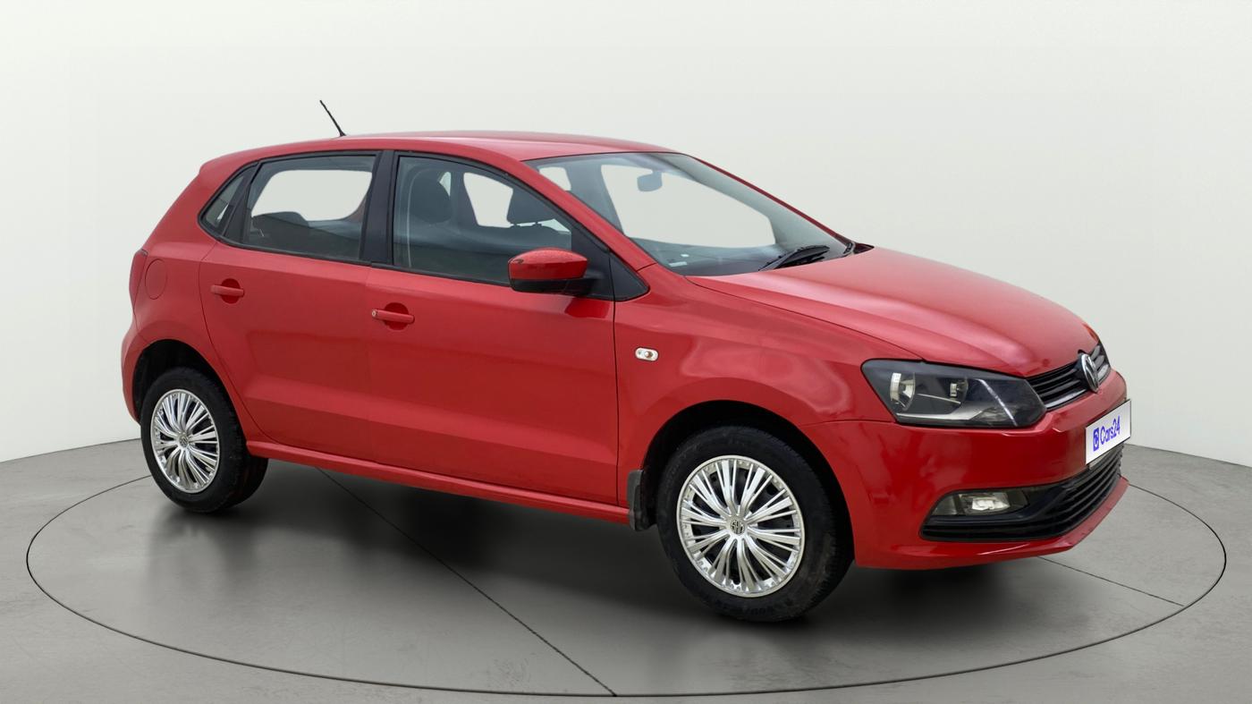 2015 Volkswagen Polo COMFORTLINE 1.2L, Petrol, Manual, 1,36,870 km, Right Front Diagonal