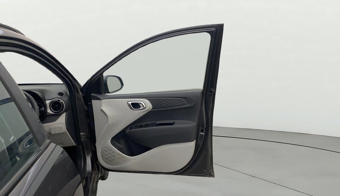 2022 Hyundai GRAND I10 NIOS SPORTZ AMT 1.2 KAPPA VTVT, Petrol, Automatic, 18,767 km, RHS Front Door