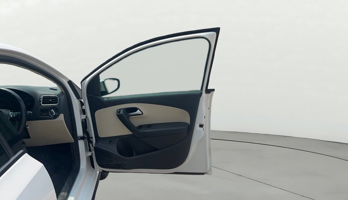 2020 Volkswagen Vento HIGHLINE PLUS 1.0L TSI, Petrol, Manual, 84,897 km, RHS Front Door