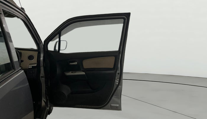 2017 Maruti Wagon R 1.0 LXI, Petrol, Manual, 63,218 km, RHS Front Door