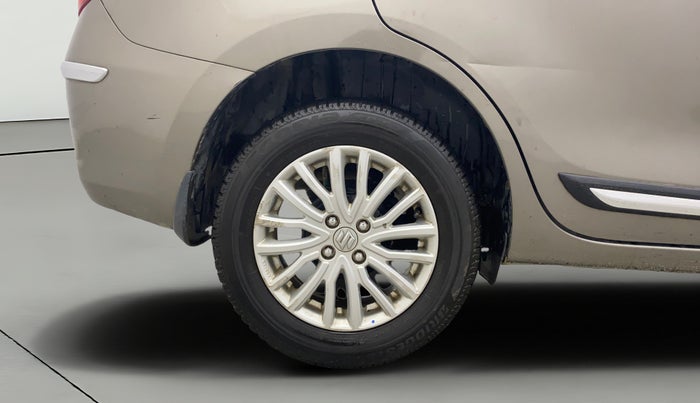 2019 Maruti Dzire ZXI AMT, Petrol, Automatic, 43,752 km, Right Rear Wheel