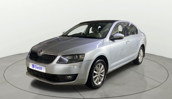 2016 Skoda Octavia STYLE PLUS AT 1.8 TSI, Petrol, Automatic, 58,090 km, Left Front Diagonal