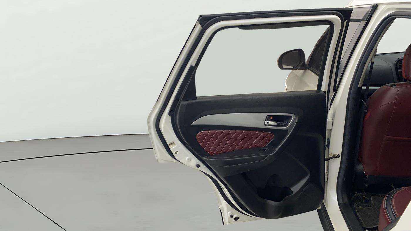 2022 Maruti BREZZA ZXI, Petrol, Manual, 42,466 km, LHS Rear Door