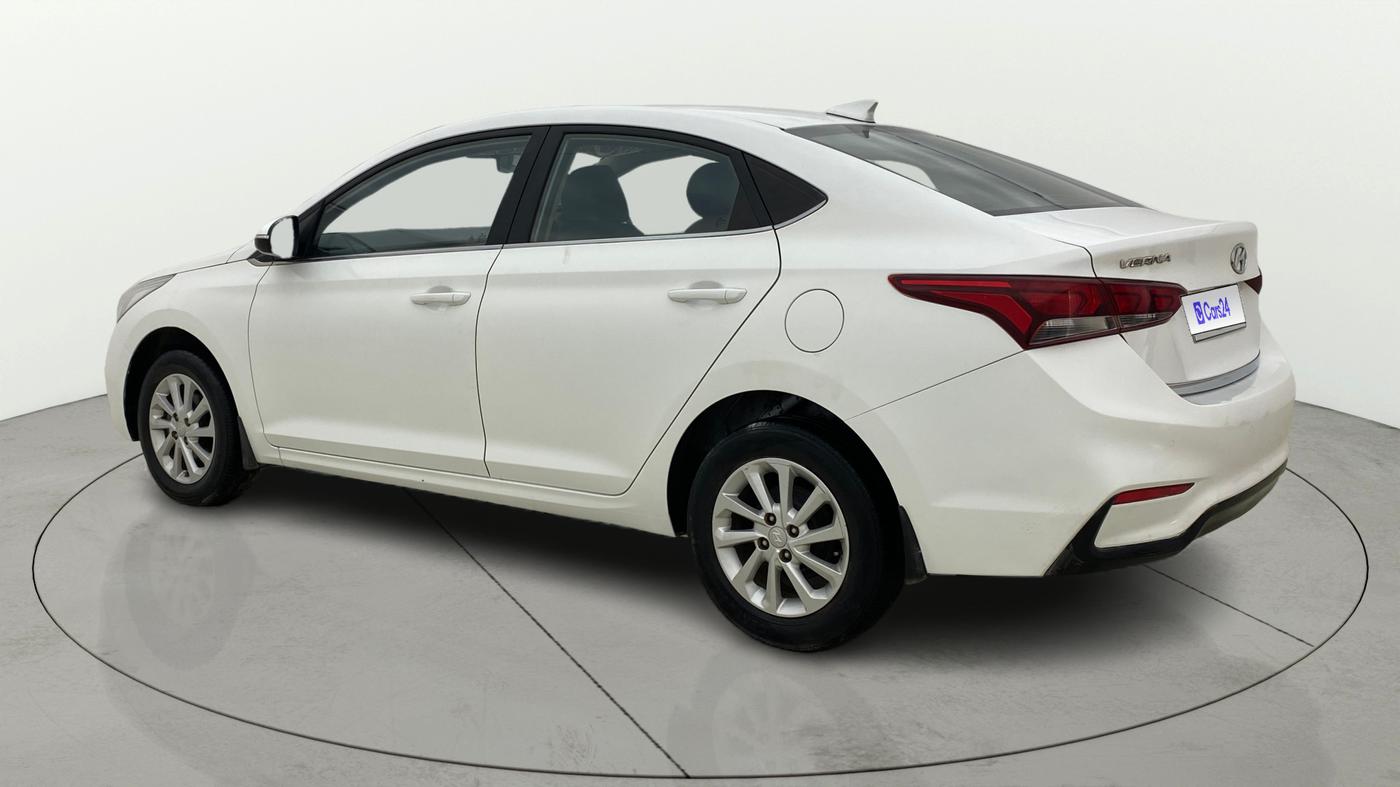 2017 Hyundai Verna 1.6 EX VTVT AT, Petrol, Automatic, 46,598 km, Left Back Diagonal
