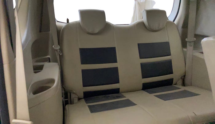 2015 Maruti Ertiga VXI, Petrol, Manual, 51,496 km, Third Seat Row ( optional )