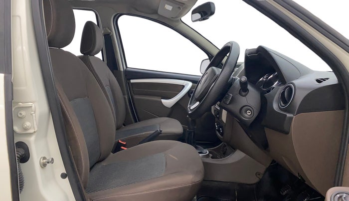 2018 Renault Duster RXS PETROL, Petrol, Manual, 63,610 km, Right Side Front Door Cabin