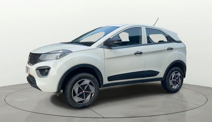 2019 Tata NEXON XMA DIESEL, Diesel, Automatic, 1,18,349 km, Left Front Diagonal