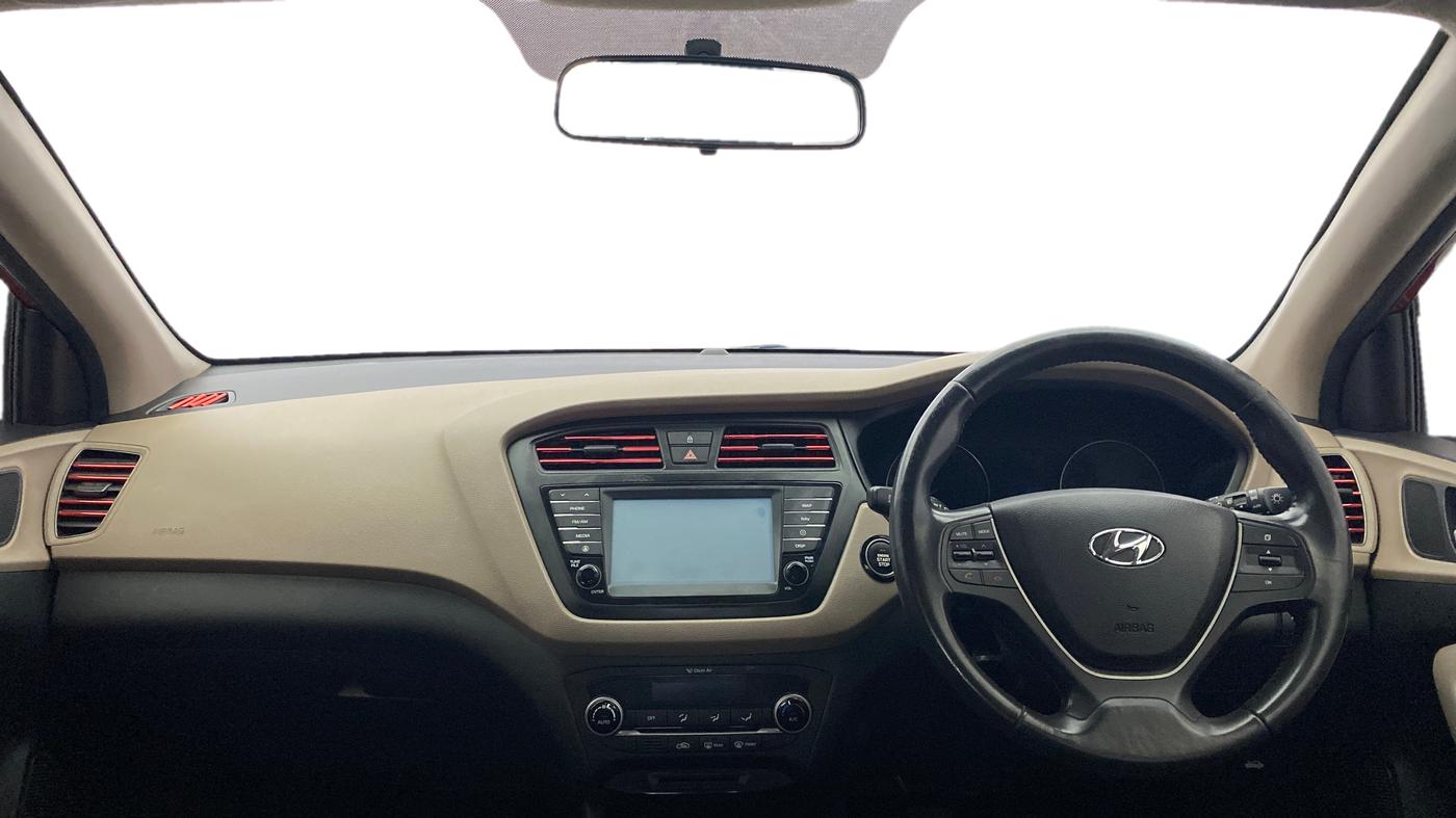 2016 Hyundai Elite i20 ASTA 1.2, Petrol, Manual, 1,02,612 km, Dashboard