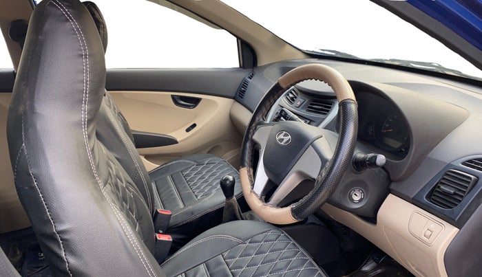 2017 Hyundai Eon ERA +, Petrol, Manual, 71,675 km, Right Side Front Door Cabin