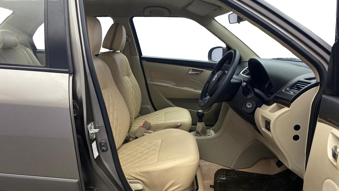 2015 Maruti Swift Dzire VXI, Petrol, Manual, 98,389 km, Right Side Front Door Cabin