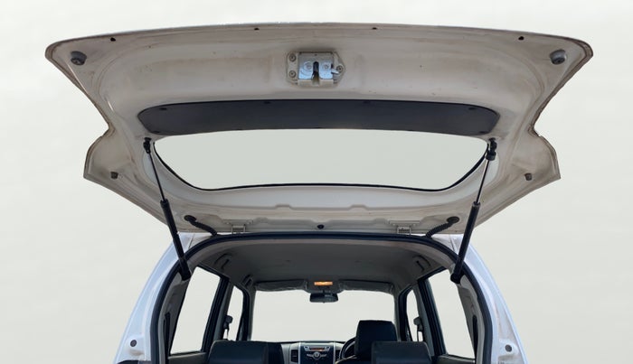 2014 Maruti Wagon R 1.0 VXI, Petrol, Manual, 38,105 km, Boot Door Open