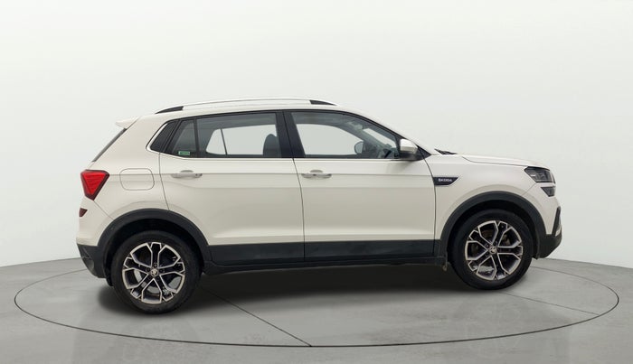 2022 Skoda KUSHAQ STYLE 1.5L TSI DSG, Petrol, Automatic, 27,752 km, Right Side View