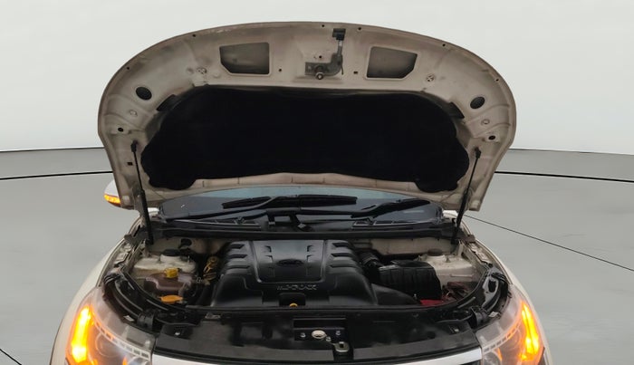 2018 Mahindra XUV500 W11 AT, Diesel, Automatic, 81,037 km, Open Bonet