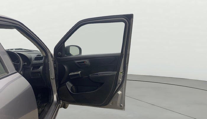 2013 Maruti Swift LXI, Petrol, Manual, 56,724 km, RHS Front Door