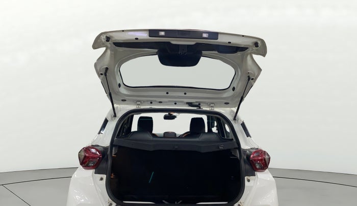 2022 Tata PUNCH ACCOMPLISHED MT, Petrol, Manual, 33,712 km, Boot Door Open