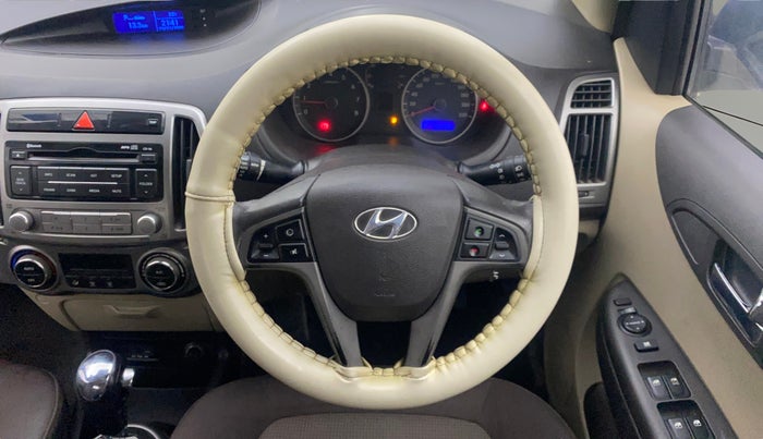 2014 Hyundai i20 SPORTZ 1.4 AT, Petrol, Automatic, 36,575 km, Steering Wheel Close Up