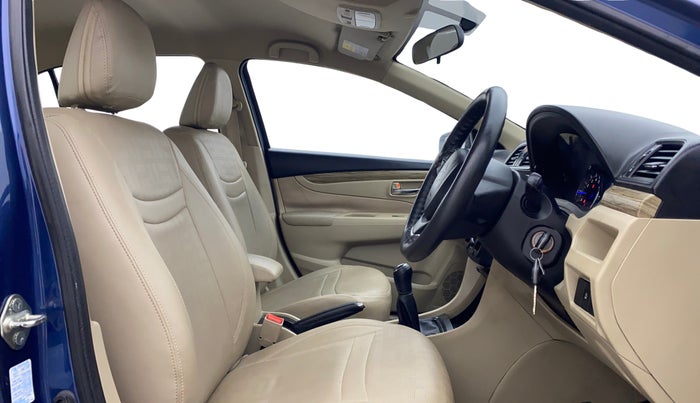 2018 Maruti Ciaz SIGMA 1.4 MT PETROL, Petrol, Manual, 39,988 km, Right Side Front Door Cabin