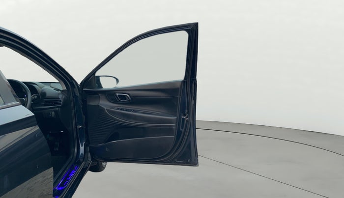 2023 Hyundai NEW I20 MAGNA 1.2 MT, Petrol, Manual, 39,296 km, RHS Front Door